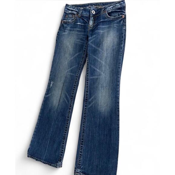 American Eagle Outfitters Women’s Y2K Blue Denim Low-rise Flare Jeans Size 4 - Picture 3 of 8